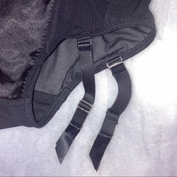 Hustler Lingerie High Waisted Garter Panty S - Picture 4 of 5